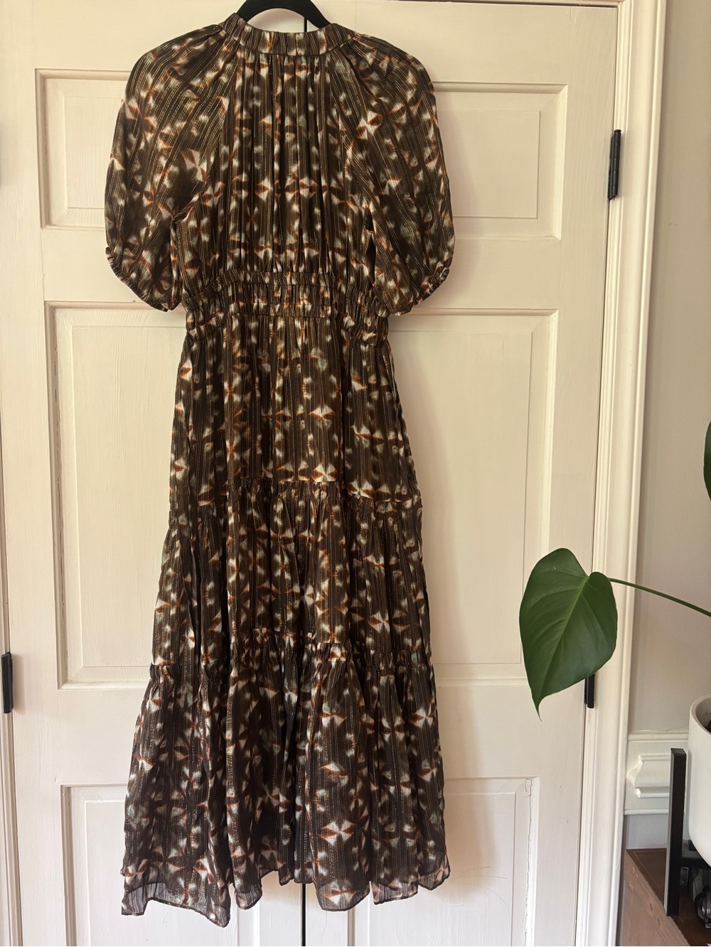 Ulla Johnson Tunis Midi Dress 100% Silk Olive Prism Metallic Puff Sleeve Size 4 - Picture 13 of 16